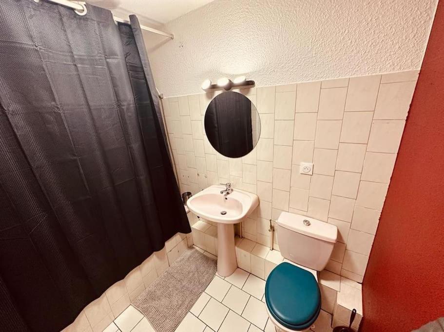 Studio Centre Avec Wifi Apartment Mulhouse Ngoại thất bức ảnh