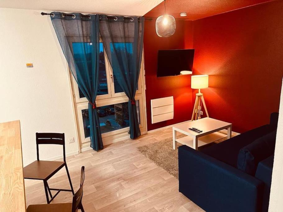 Studio Centre Avec Wifi Apartment Mulhouse Ngoại thất bức ảnh