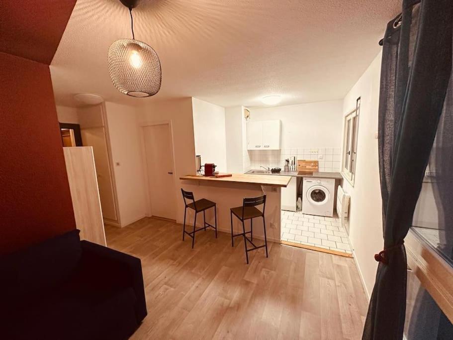 Studio Centre Avec Wifi Apartment Mulhouse Ngoại thất bức ảnh